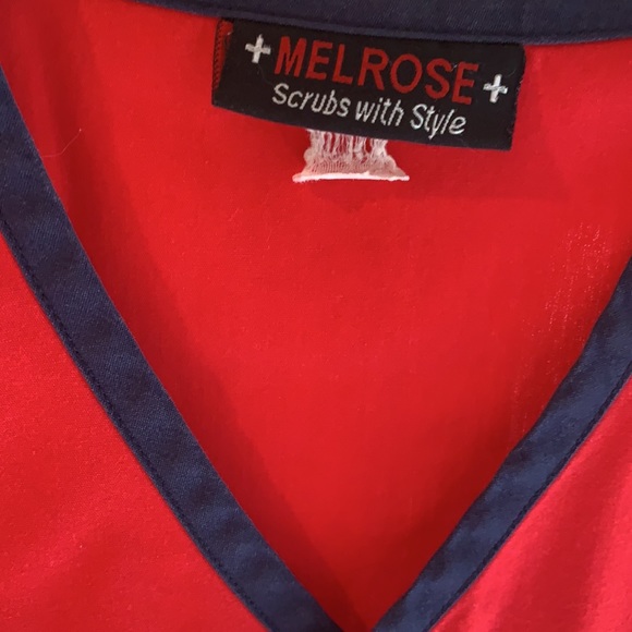 Scrub top - Picture 2 of 3